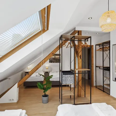 Stylish & Relaxing Penthouse ~ Workspace ~ Parking Gelsenkirchen Exterior foto